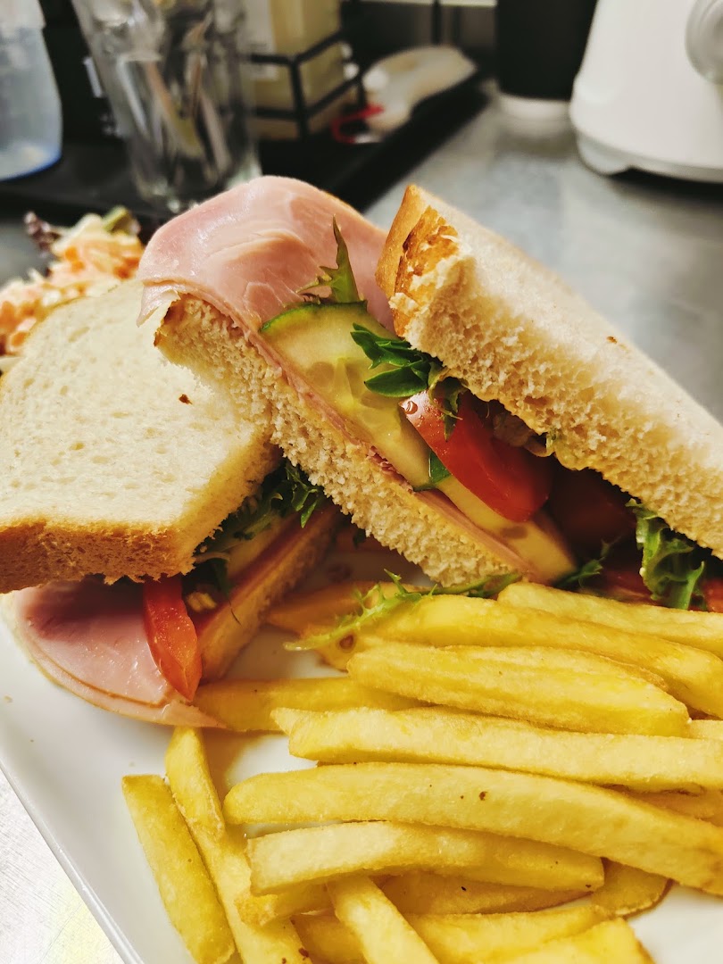 Lilly's Café · Photos 9